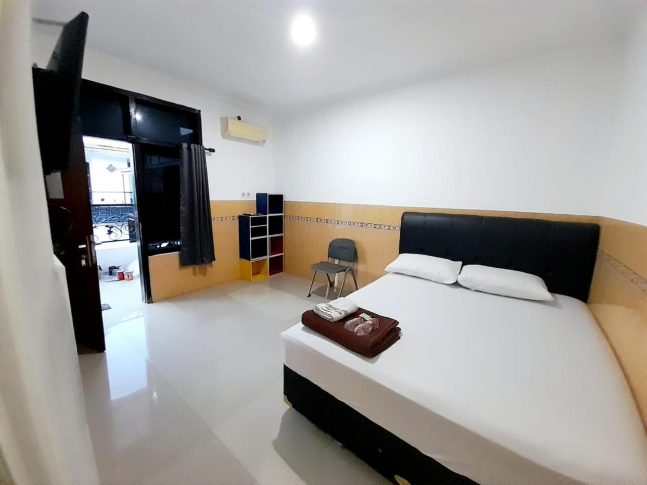 Hotel Srikandi Baru Kejayan Екстериор снимка
